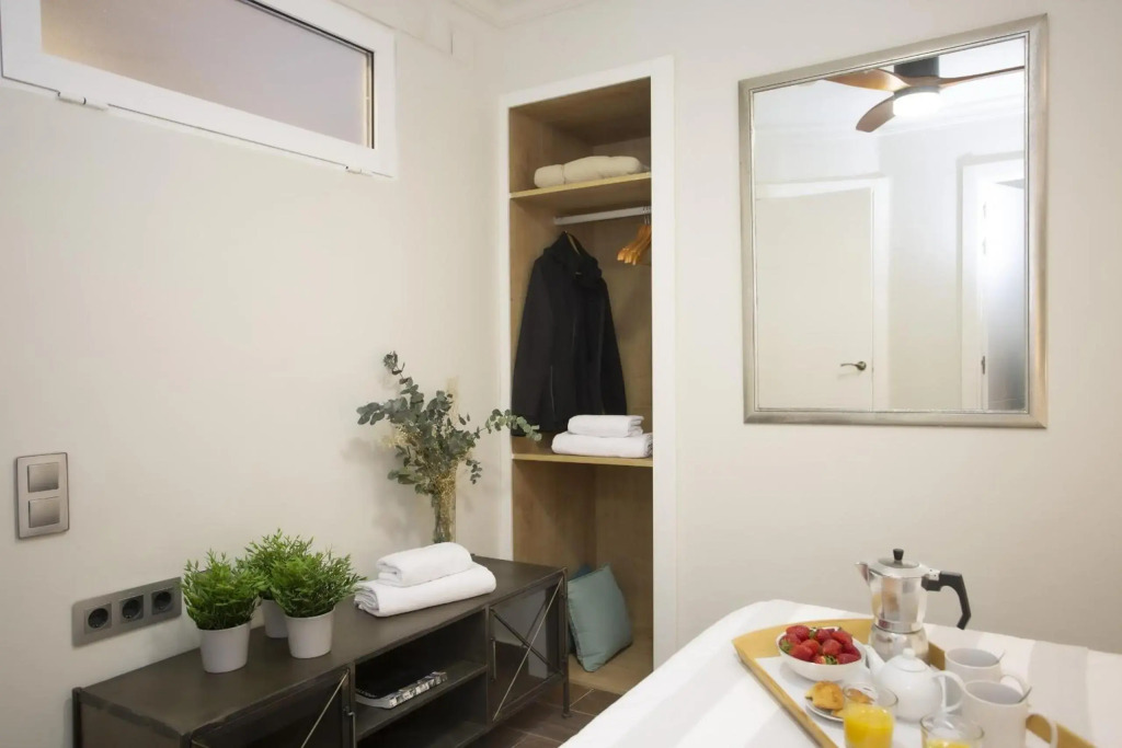 SingularStays Xativa III
