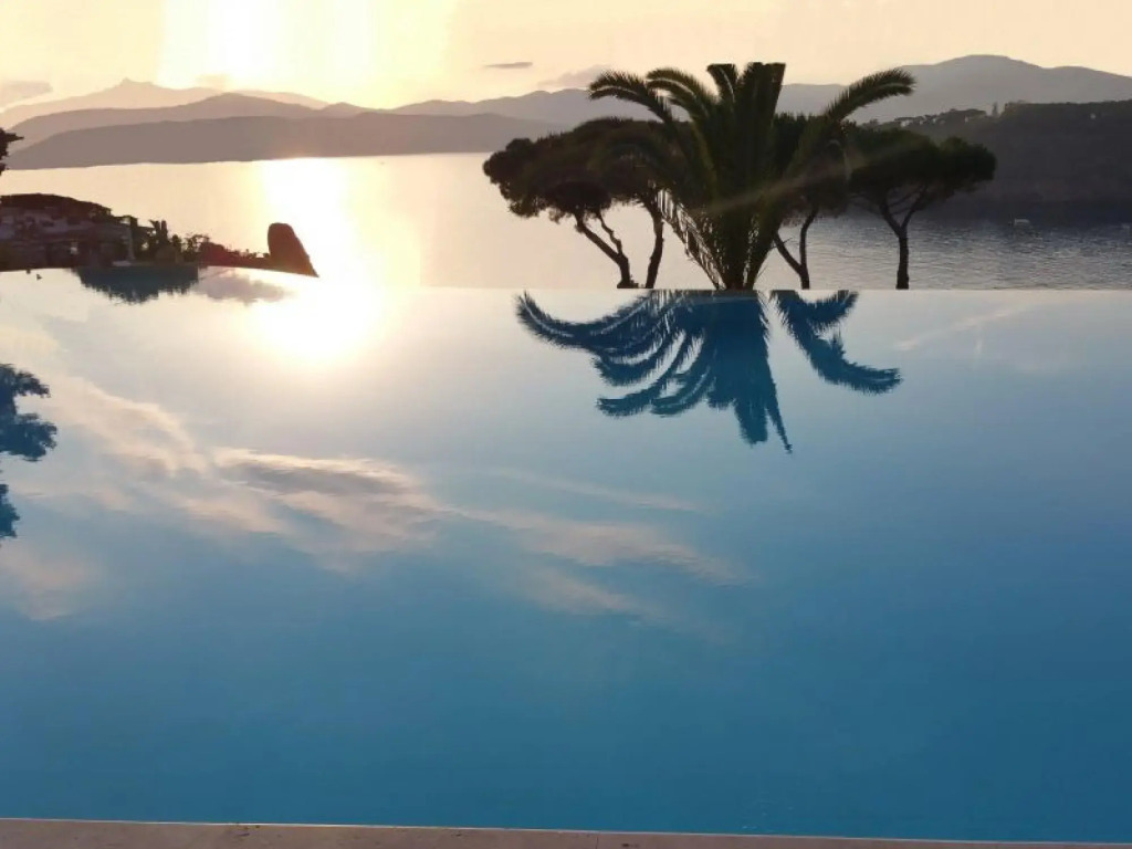 Villa with panoramic sea view, 8-9 pax, 3 bedrooms, 2 bathrooms-ERSTE