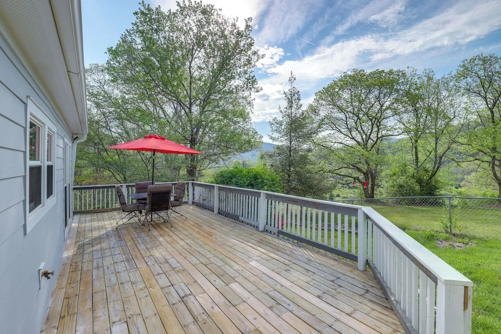 Deck & Views! Secluded Retreat 12 Mi to Asheville