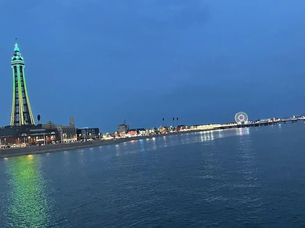 Lovely 2-bed Apartment in Blackpool Secret House