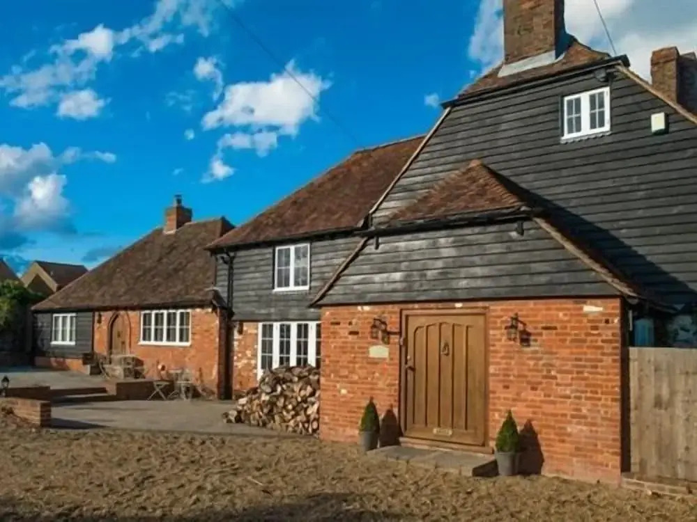 Green Farmhouse