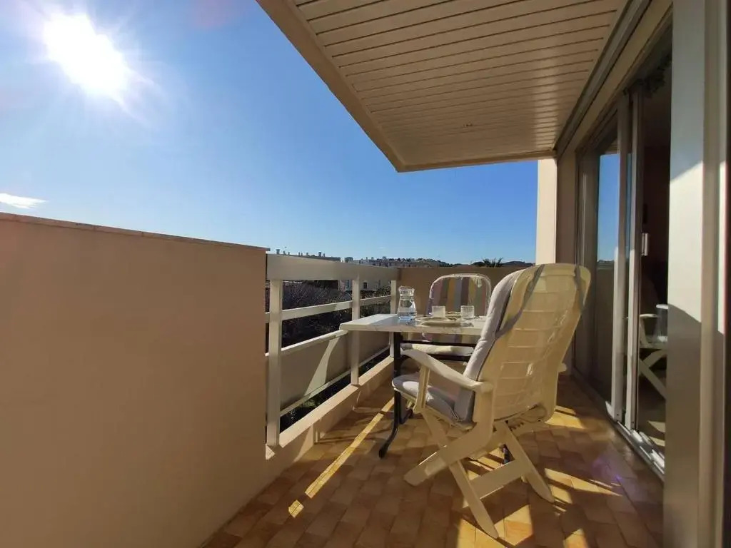Appartement Antibes, 1 pièce, 3 personnes - FR-1-252-153