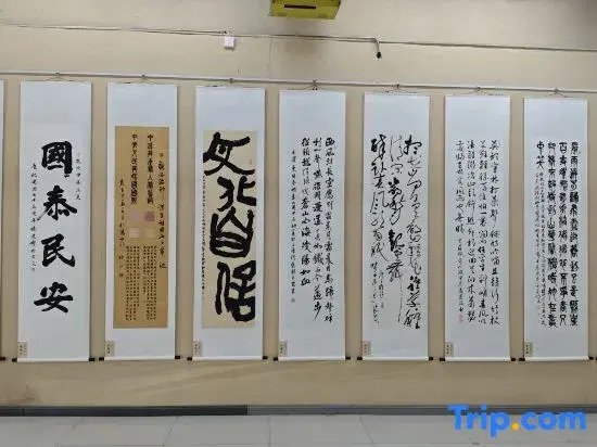 Homeinn Selected Hotel (Jinzhong University Town Wusu International Airport)