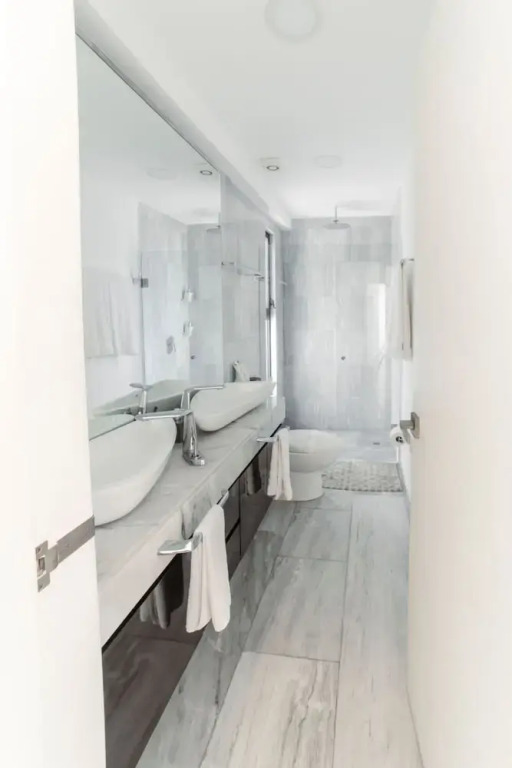 Bh78 Vip Penthouses Immersive Magic Experience