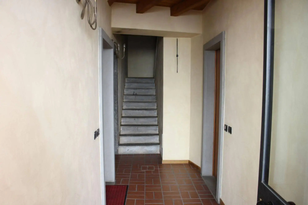 Apartment via Maironi da Ponte