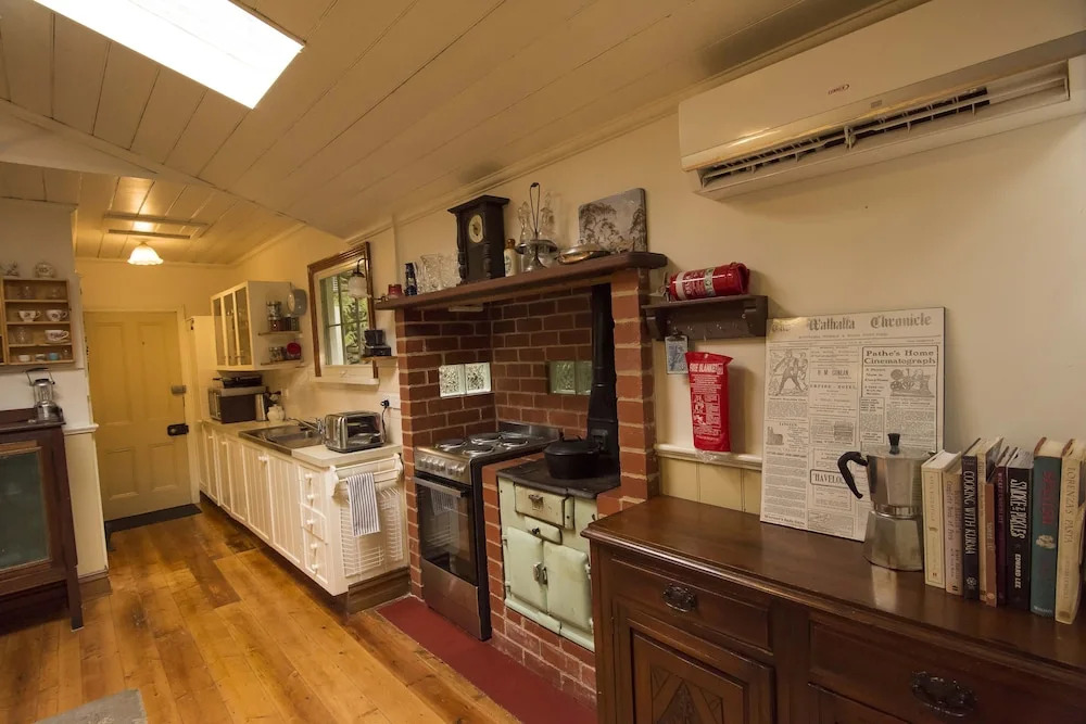 Spetts Cottage