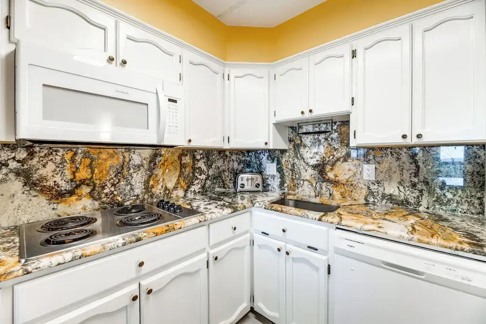 Beachfront Views: Breezy Port Aransas Condo!