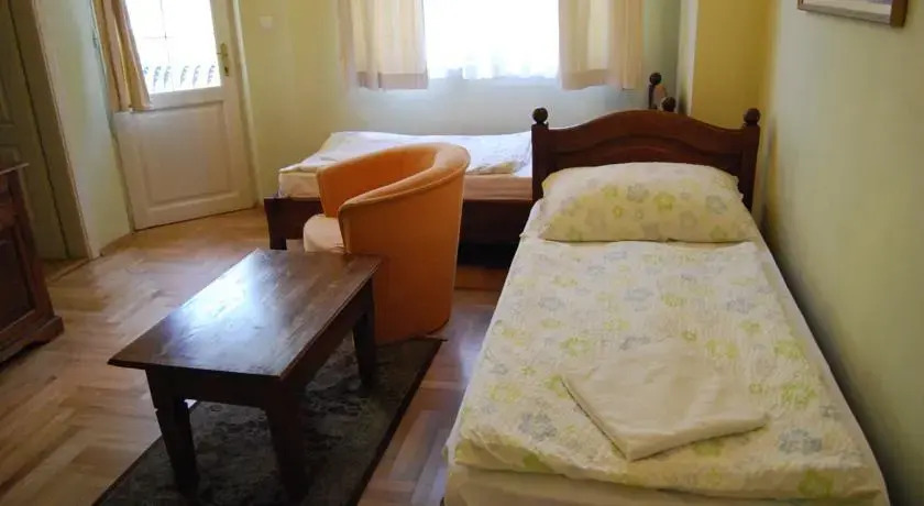 Pater Apartments and Rooms