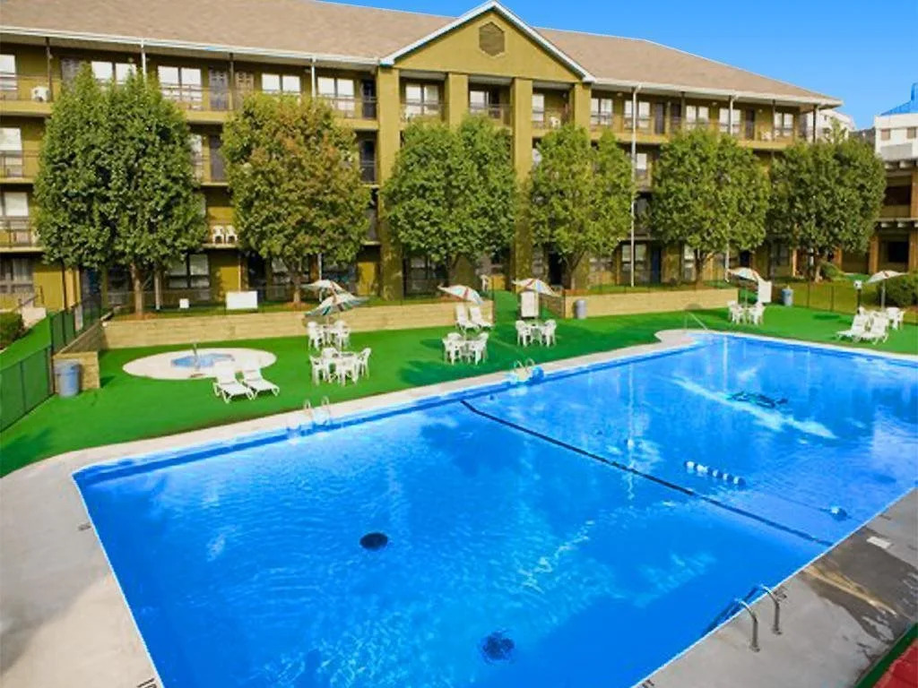Roark Creek Resort