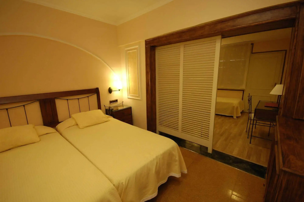 Hotel Travé