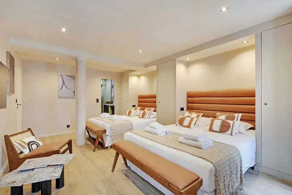 Gorgeous 3br/8p Apartment - Caire / Montorgueil