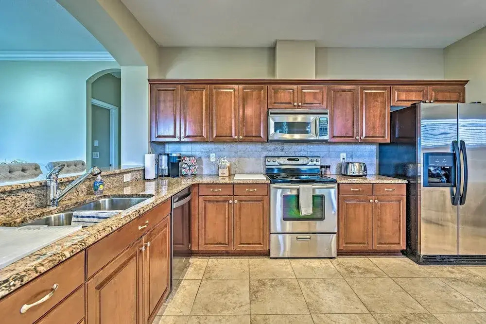 Bright Bayfront Home < 2 Mi to Hernando Beach!