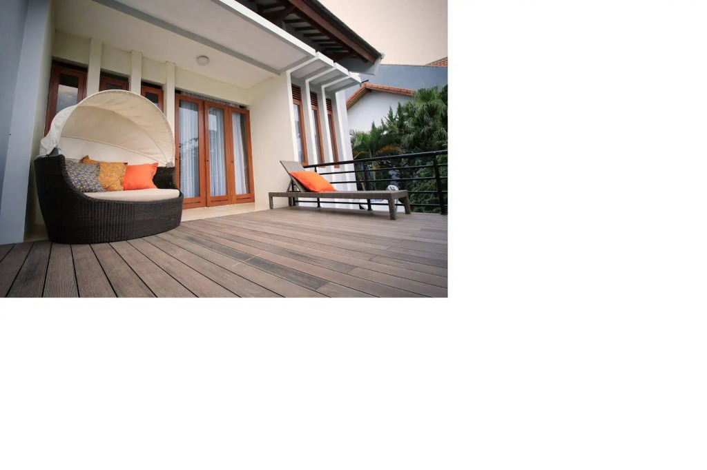 Family Only Private Pool Villa - De Reiz Mawar Syariah 3BR