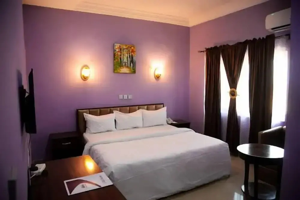 Laurintin Rose Hotels