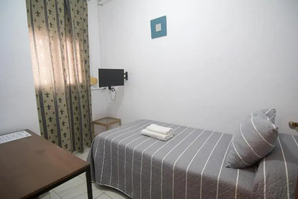 Ochomin Hostel