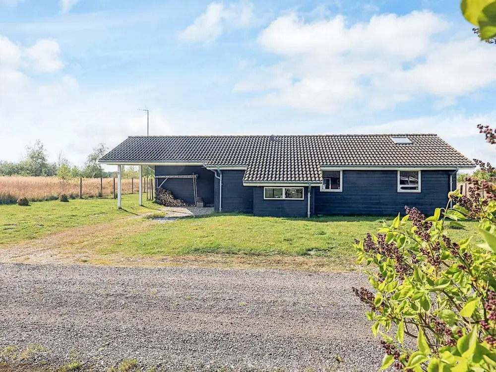5 Star Holiday Home in Rodby