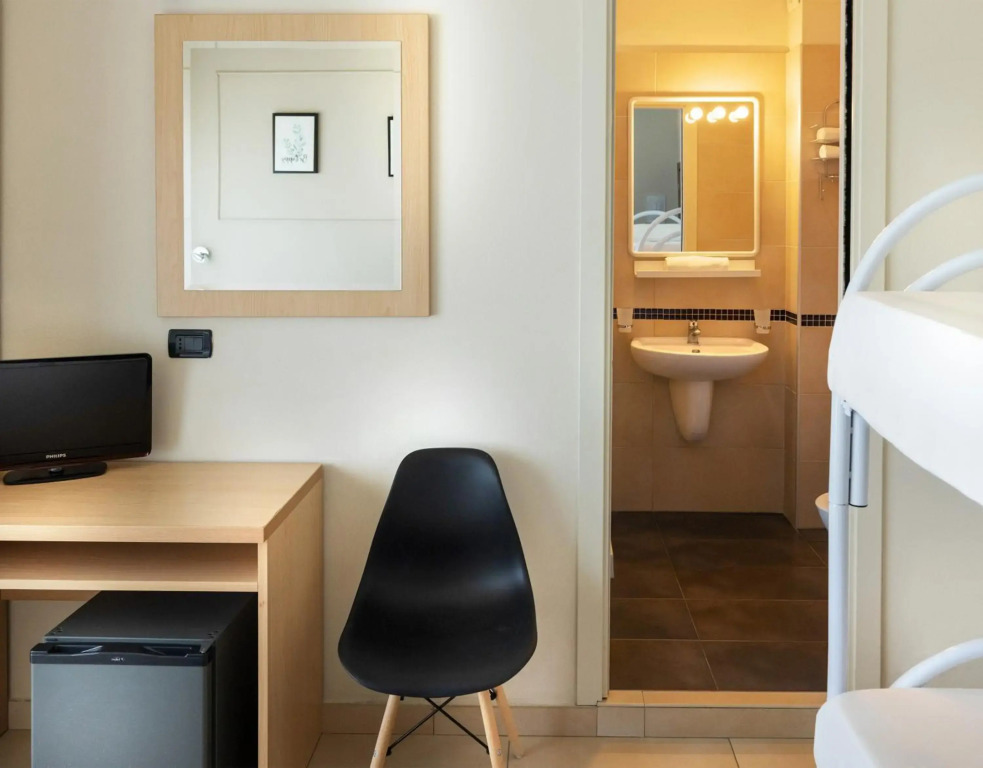 Hotel Constellation