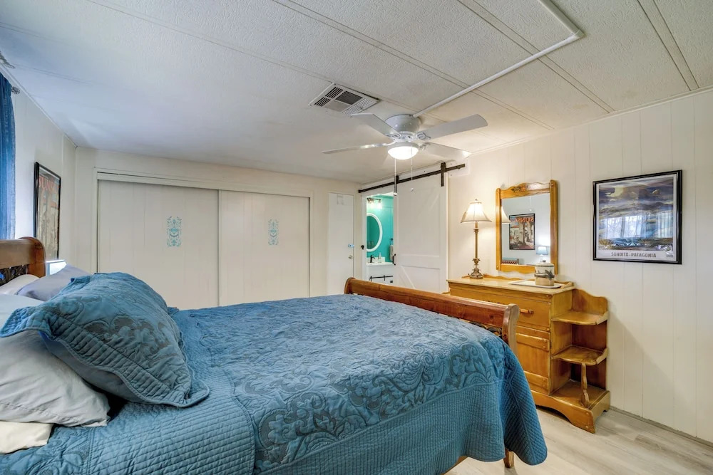 Near Hiking & Wineries: Charming Camp Verde Home!