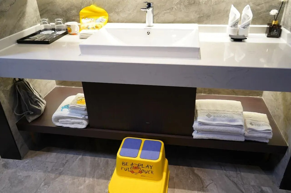 Giorgio Morandi Hotel (Xuzhou City Center)