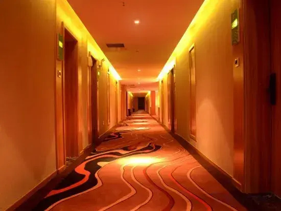 Boyuan Zebra Hotel