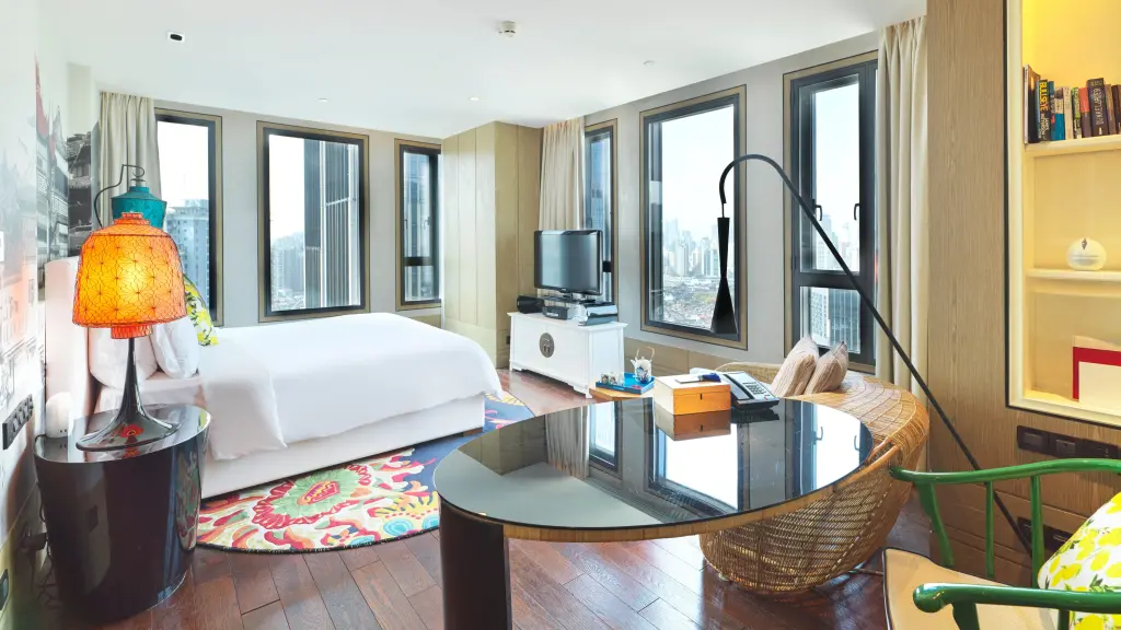 Hotel Indigo Shanghai On The Bund by IHG