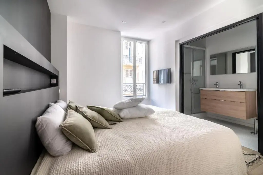 Scandinavian Urban 2 - 2BR apartment in center close to Palais des Festivals and the beach