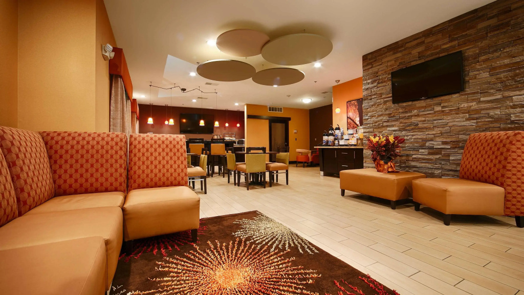 Best Western Plus Whitewater Inn
