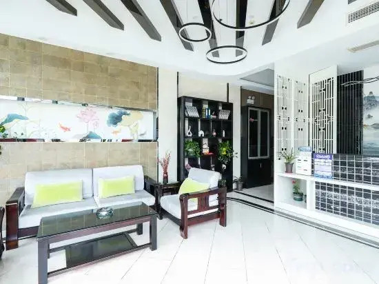 Qingmu Hotel (Nanjing Pukou Tianruncheng Subway Station)