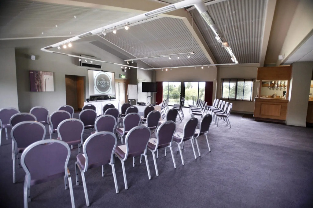 The Essex Golf & Country Club Hotel