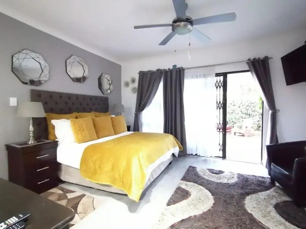 Roxys Rest Guest House