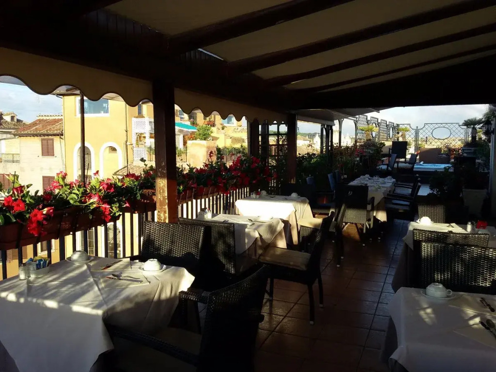 Colonna Palace Hotel