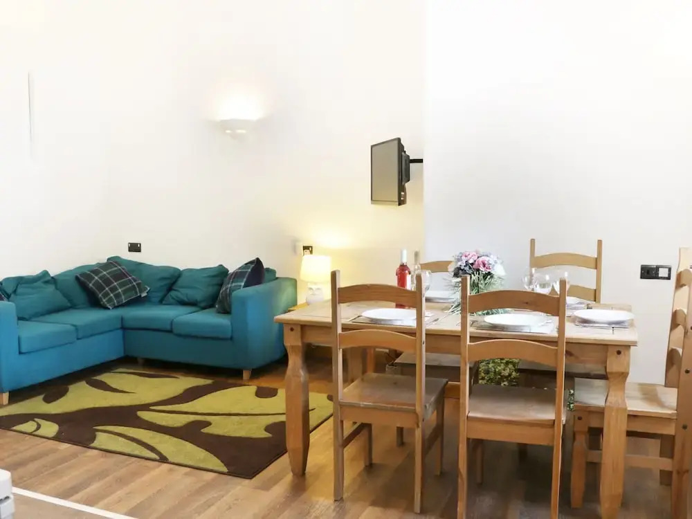 Woodside Cottage