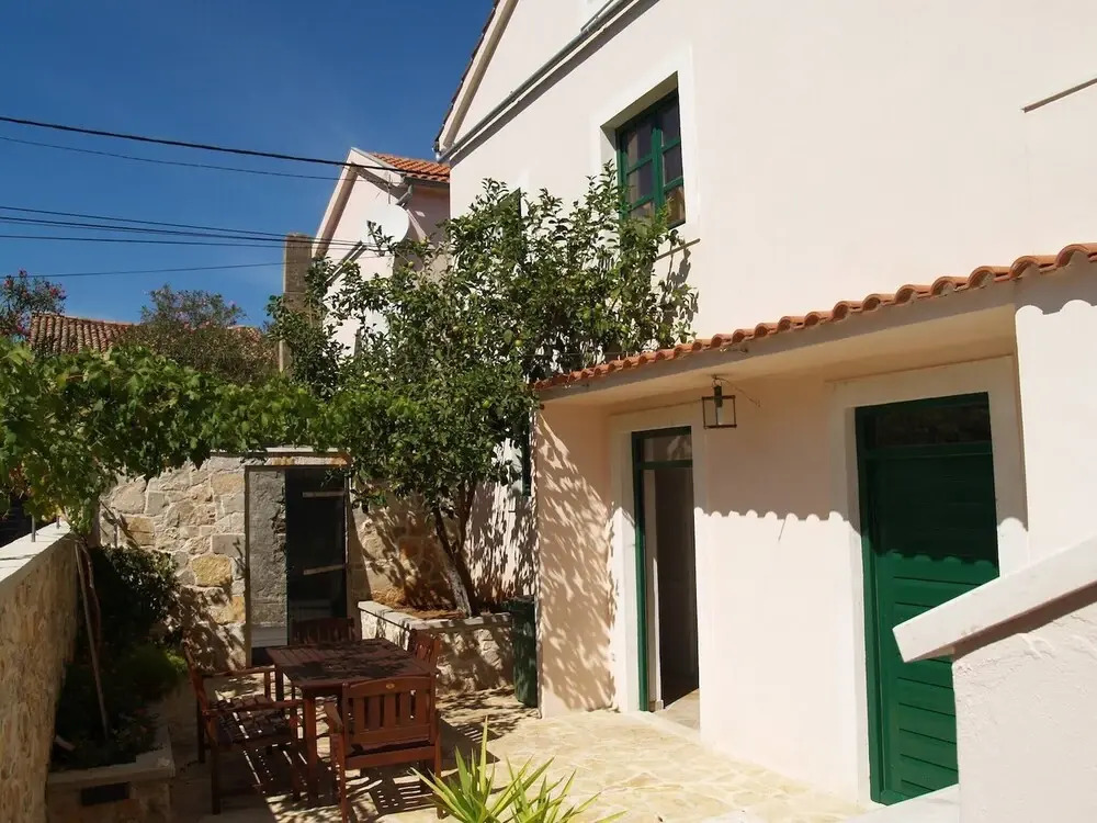 Dalmatian Holiday House Kate, Sleeps 6
