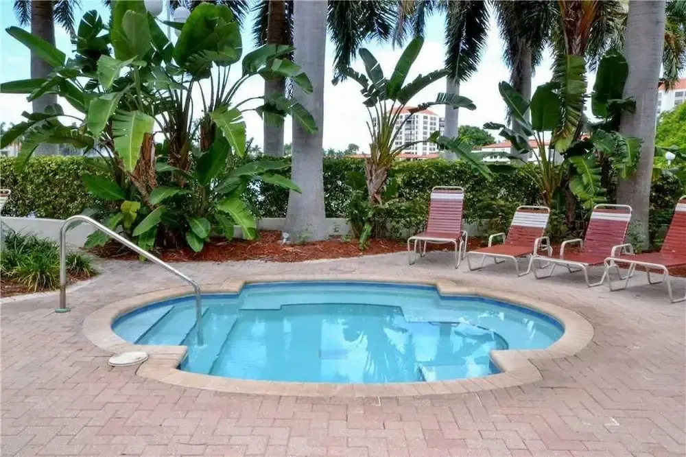 Bahia Vista 17881 - Two Bedroom Condo