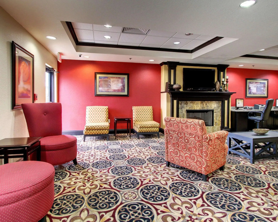 Comfort Inn & Suites Clinton - Jackson West