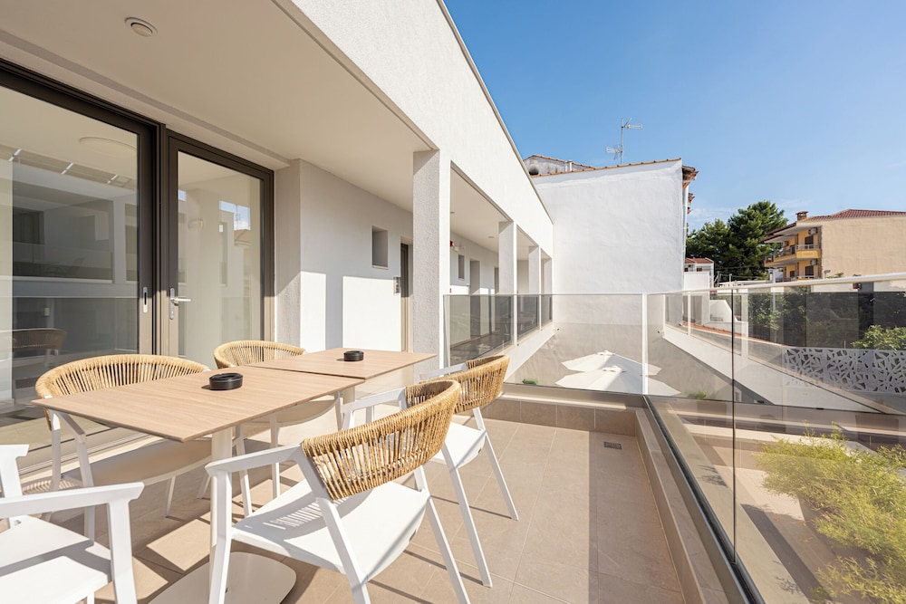 Elegant Maltepe Accommodation