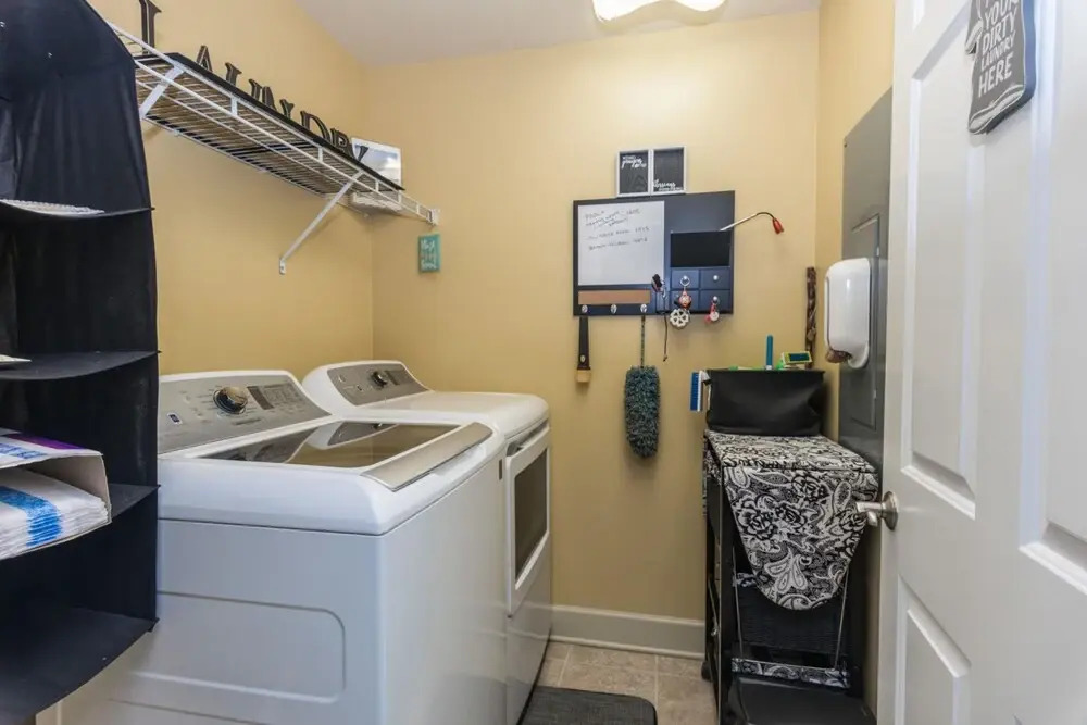 1732 W. County Hwy 30A Unit 401
