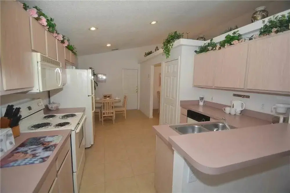 Pine Meadows Villa