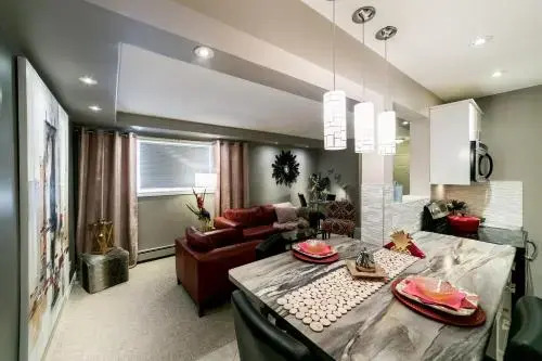 McKinnon Pointe #107