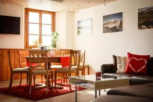 Hotel Nufenen