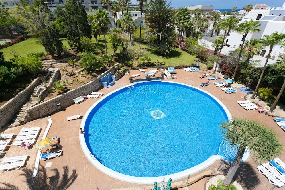 103 Apartment with Enchanting Pool View