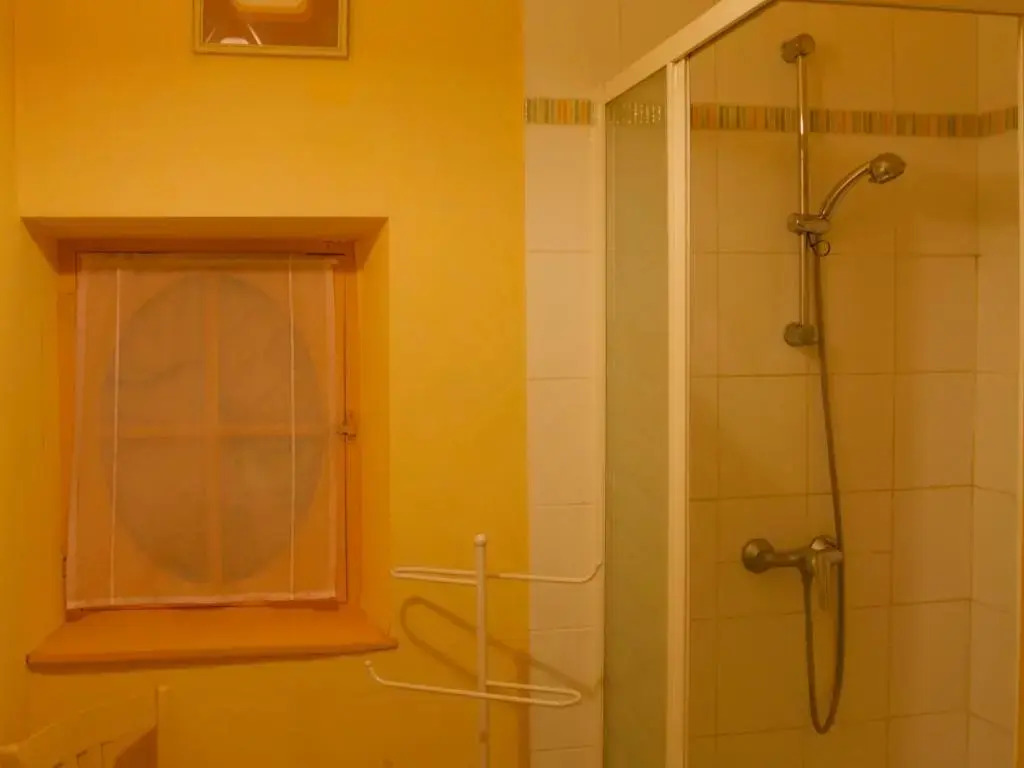 Gite Meung-sur-Loire, 4 pièces, 6 personnes - FR-1-590-96