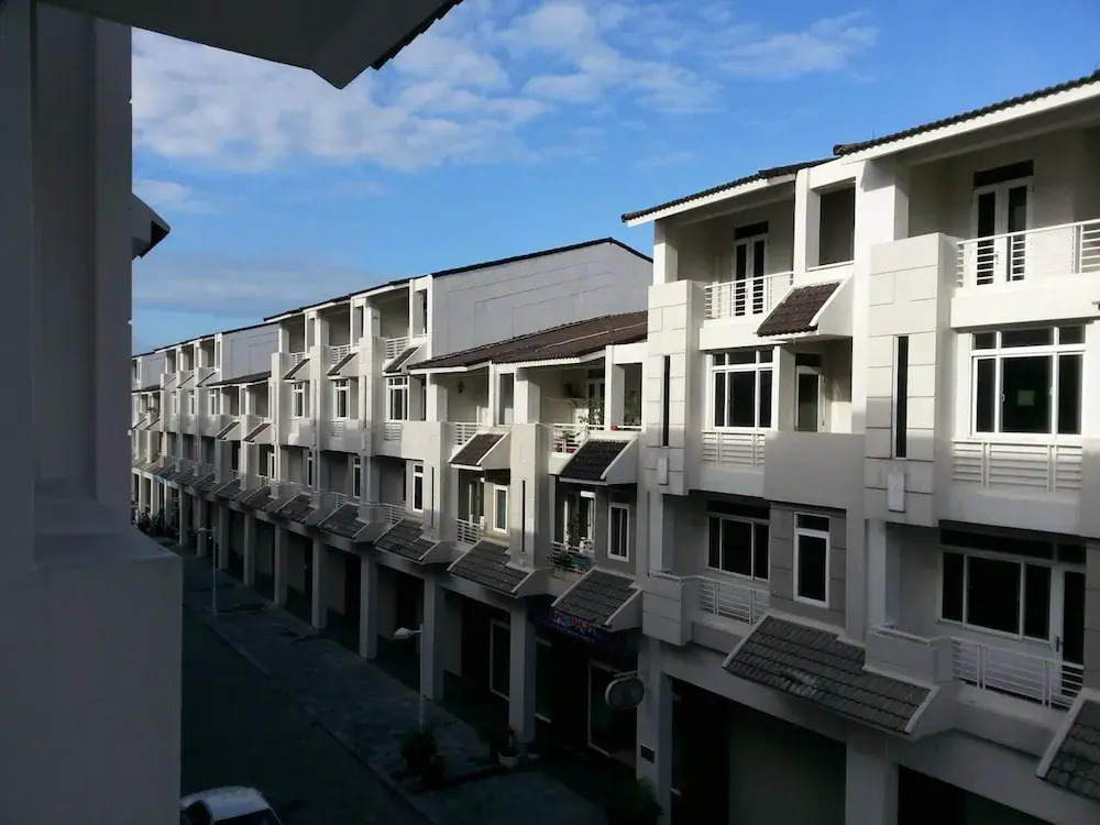 Dragon hotel