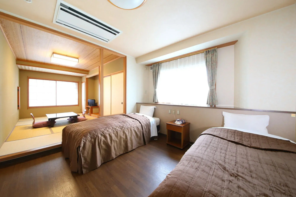 Ryokan Hakura