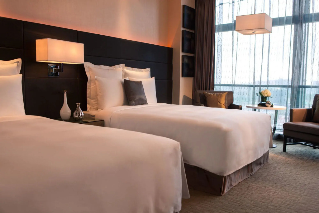 Renaissance Guiyang Hotel