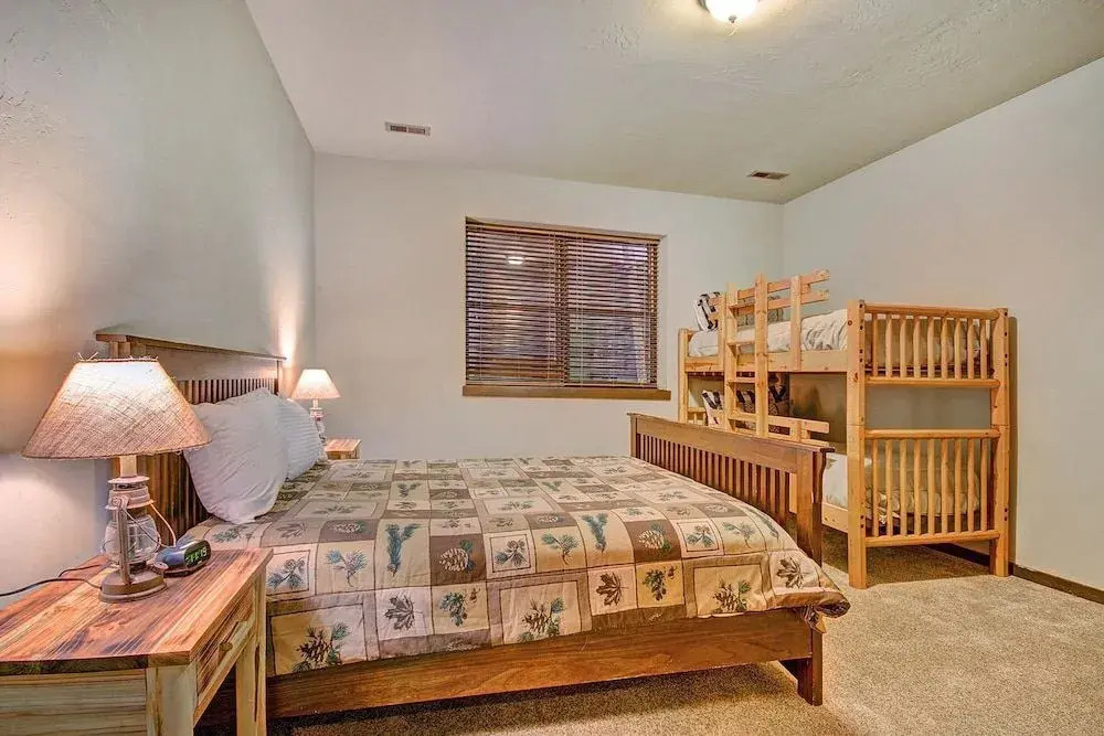 Red Mountain Lodge
