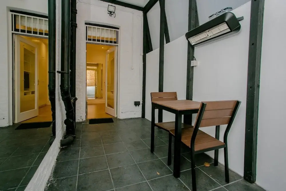 Modern Flat in West Kensington