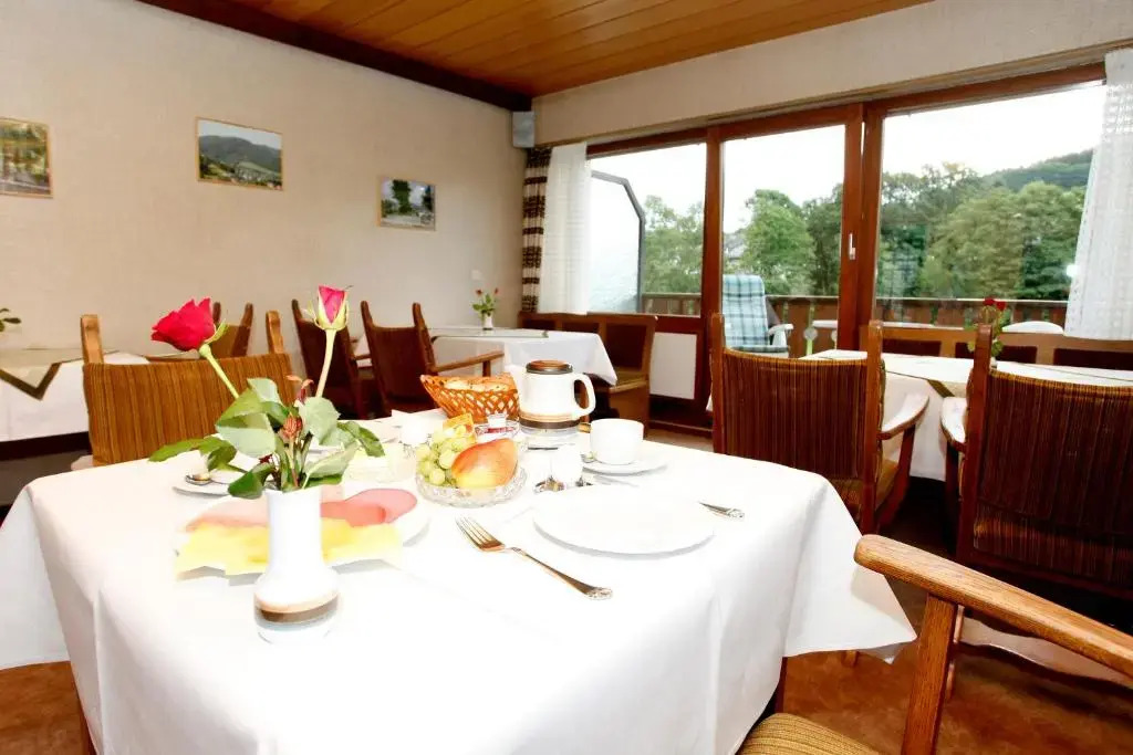 Pension-Gästehaus Waldhof