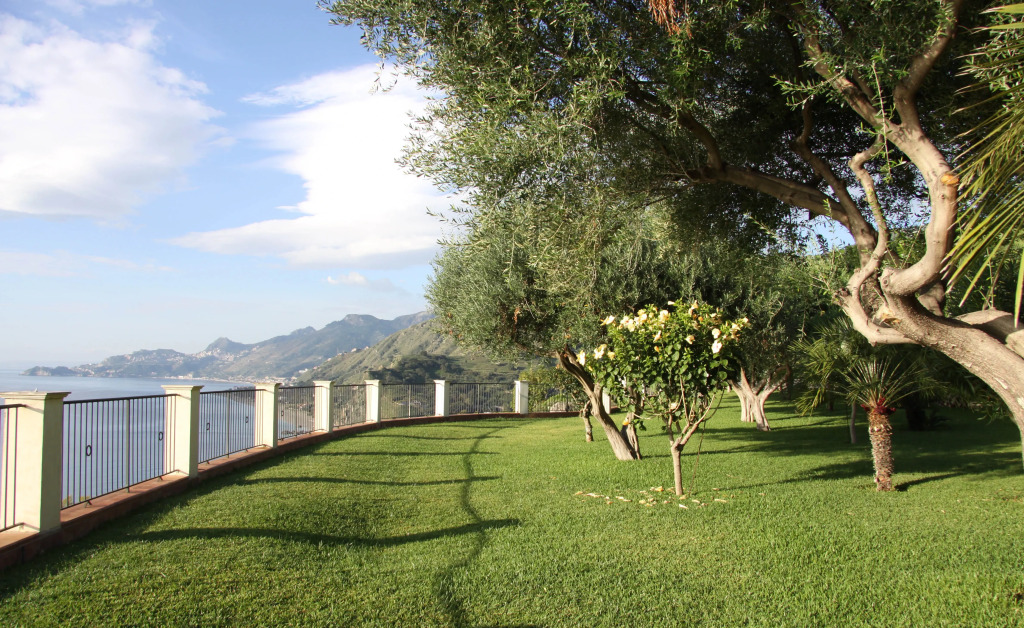 Capo Dei Greci Taormina Coast - Resort Hotel & SPA