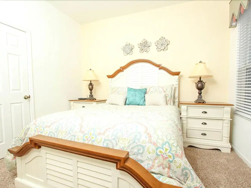 2620 Daulby St Windsor Hills